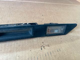 bontott AUDI A6 C6 Hátsó Rendszámtábla Világítás