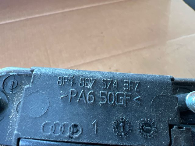 bontott AUDI A6 C6 Hátsó Rendszámtábla Világítás