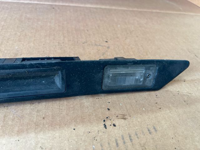 bontott AUDI A6 C6 Hátsó Rendszámtábla Világítás