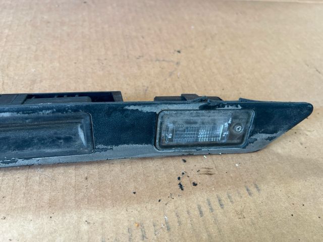 bontott AUDI A6 C6 Hátsó Rendszámtábla Világítás