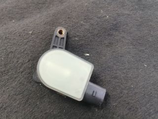 bontott AUDI A6 C6 Hátsó Xenon Szintszabályzó Jeladó