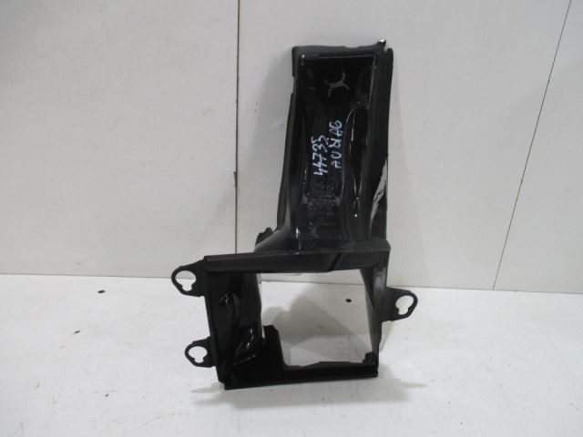 bontott AUDI A6 C6 Hűtő Légterelő