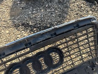 bontott AUDI A6 C6 Hűtőrács