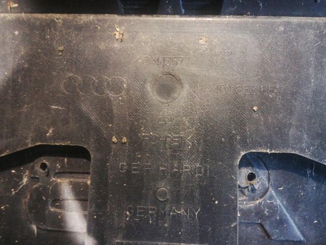 bontott AUDI A6 C6 Hűtőrács