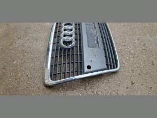bontott AUDI A6 C6 Hűtőrács