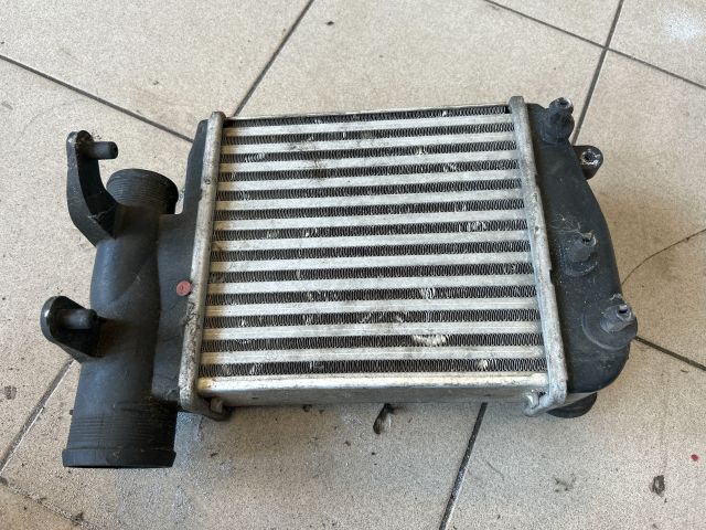 bontott AUDI A6 C6 Intercooler