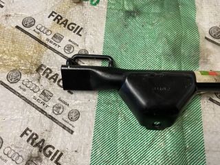 bontott AUDI A6 C6 Isofix Rögzítő