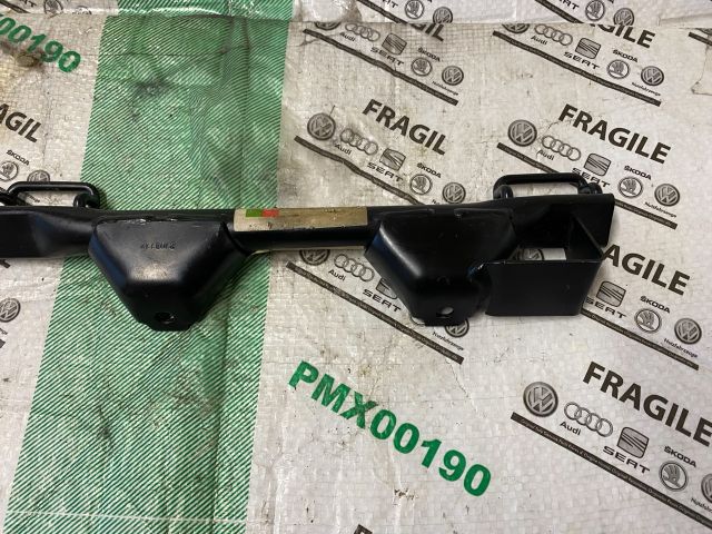 bontott AUDI A6 C6 Isofix Rögzítő