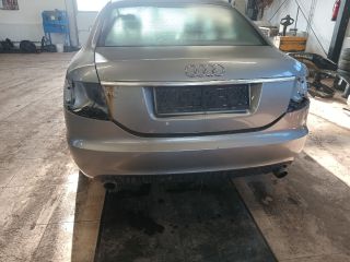 bontott AUDI A6 C6 Jobb B Oszlop Burkolat