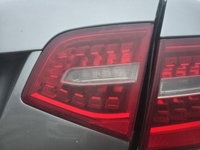 bontott AUDI A6 C6 Jobb Belső Hátsó Lámpa
