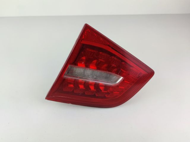 bontott AUDI A6 C6 Jobb Belső Hátsó Lámpa