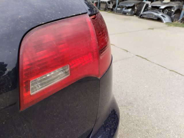 bontott AUDI A6 C6 Jobb Belső Hátsó Lámpa