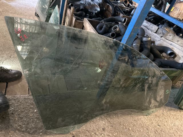 bontott AUDI A6 C6 Jobb első Ablak