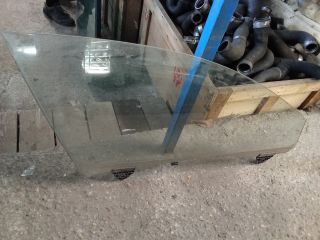 bontott AUDI A6 C6 Jobb első Ablak