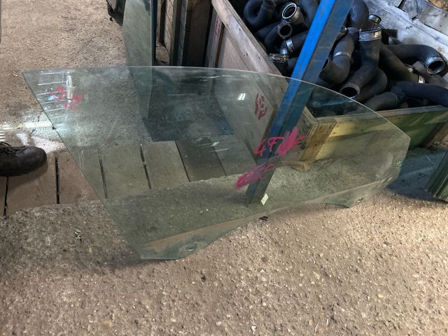 bontott AUDI A6 C6 Jobb első Ablak