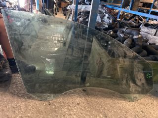 bontott AUDI A6 C6 Jobb első Ablak