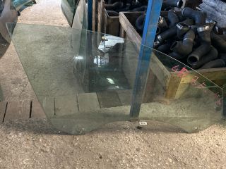 bontott AUDI A6 C6 Jobb első Ablak