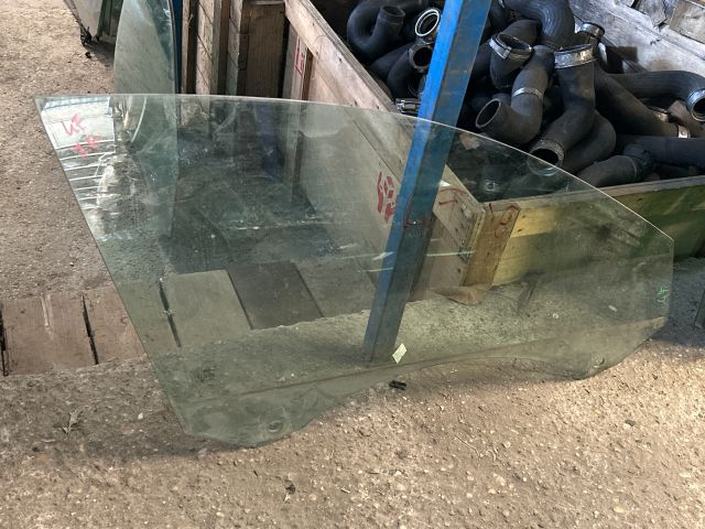 bontott AUDI A6 C6 Jobb első Ablak