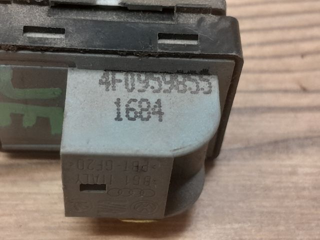 bontott AUDI A6 C6 Jobb első Ablakemelő Kapcsoló