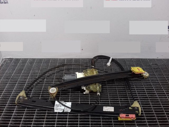 bontott AUDI A6 C6 Jobb első Ablakemelő Szerkezet (Elektromos)