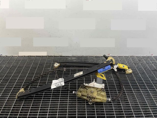 bontott AUDI A6 C6 Jobb első Ablakemelő Szerkezet (Elektromos)