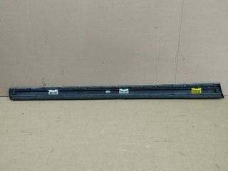 bontott AUDI A6 C6 Jobb első Ajtó Díszléc