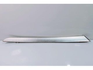 bontott AUDI A6 C6 Jobb első Ajtó Díszléc