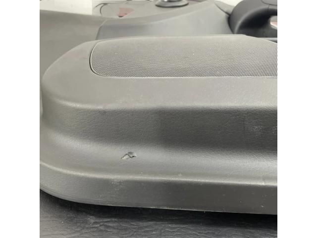 bontott AUDI A6 C6 Jobb első Ajtó Kárpit