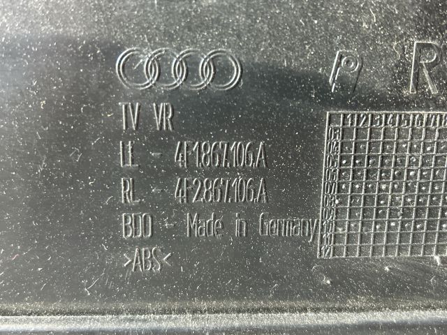 bontott AUDI A6 C6 Jobb első Ajtó Kárpit