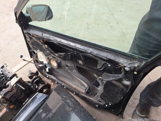 bontott AUDI A6 C6 Jobb első Ajtó (Részeivel)
