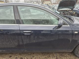 bontott AUDI A6 C6 Jobb első Ajtó (Részeivel)