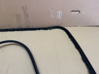 bontott AUDI A6 C6 Jobb első Ajtó Szigetelés