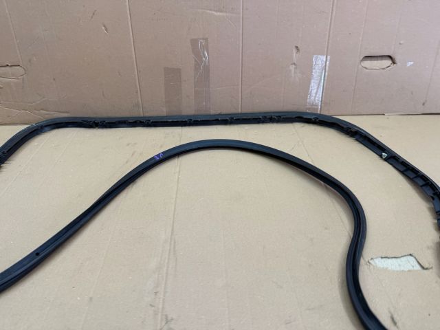 bontott AUDI A6 C6 Jobb első Ajtó Szigetelés