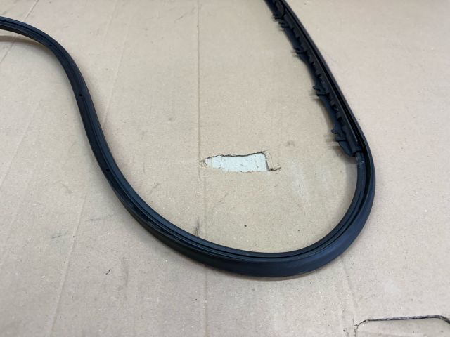 bontott AUDI A6 C6 Jobb első Ajtó Szigetelés