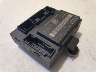 bontott AUDI A6 C6 Jobb első Ajtó Vezérlőegység