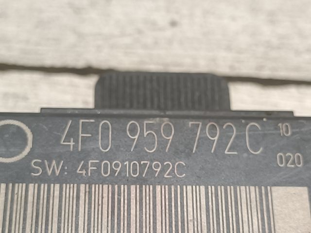 bontott AUDI A6 C6 Jobb első Ajtó Vezérlőegység