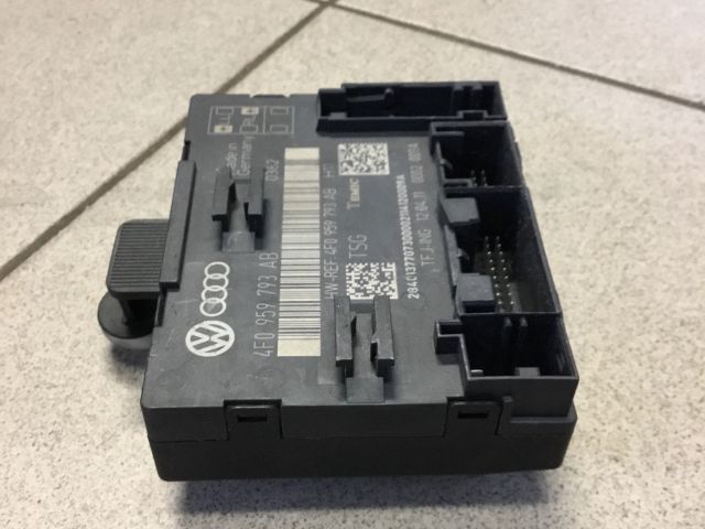 bontott AUDI A6 C6 Jobb első Ajtó Vezérlőegység