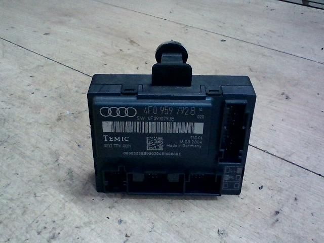 bontott AUDI A6 C6 Jobb első Ajtó Vezérlőegység