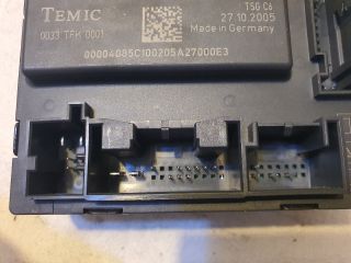 bontott AUDI A6 C6 Jobb első Ajtó Vezérlőegység