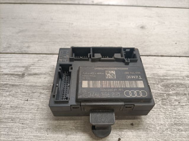 bontott AUDI A6 C6 Jobb első Ajtó Vezérlőegység