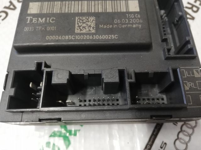 bontott AUDI A6 C6 Jobb első Ajtó Vezérlőegység