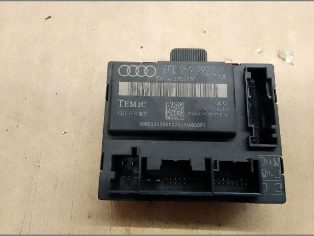 bontott AUDI A6 C6 Jobb első Ajtó Vezérlőegység