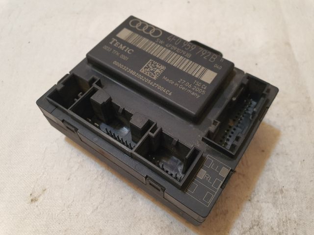 bontott AUDI A6 C6 Jobb első Ajtó Vezérlőegység