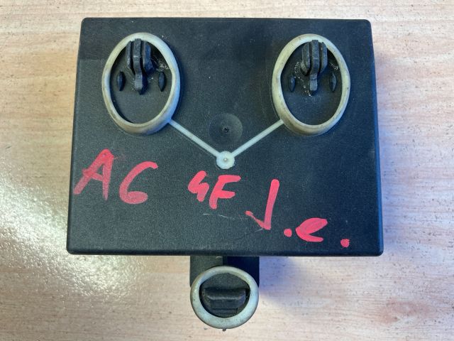 bontott AUDI A6 C6 Jobb első Ajtó Vezérlőegység