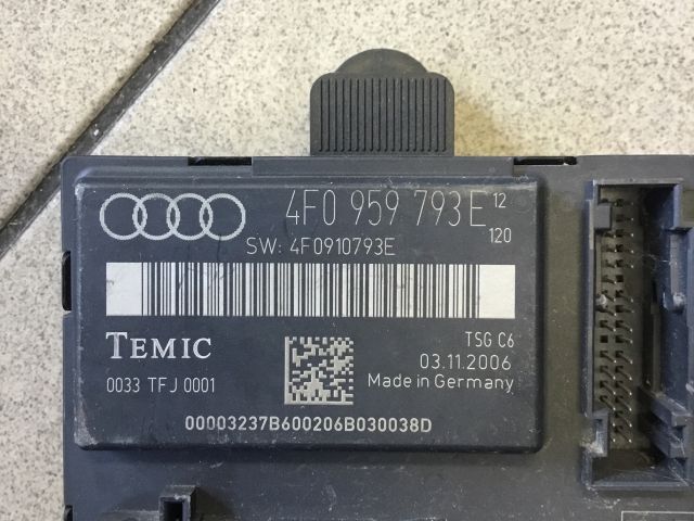 bontott AUDI A6 C6 Jobb első Ajtó Vezérlőegység