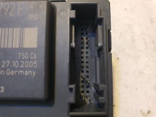 bontott AUDI A6 C6 Jobb első Ajtó Vezérlőegység