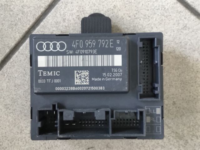 bontott AUDI A6 C6 Jobb első Ajtó Vezérlőegység