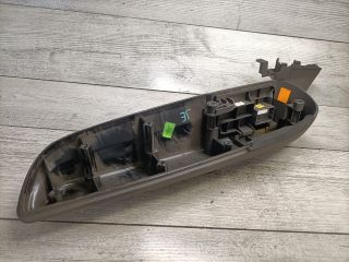 bontott AUDI A6 C6 Jobb első Ajtóbehúzó