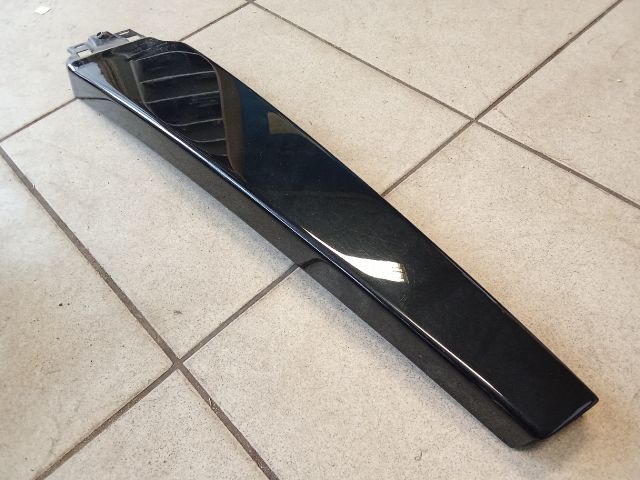 bontott AUDI A6 C6 Jobb első Ajtókeret Burkolat