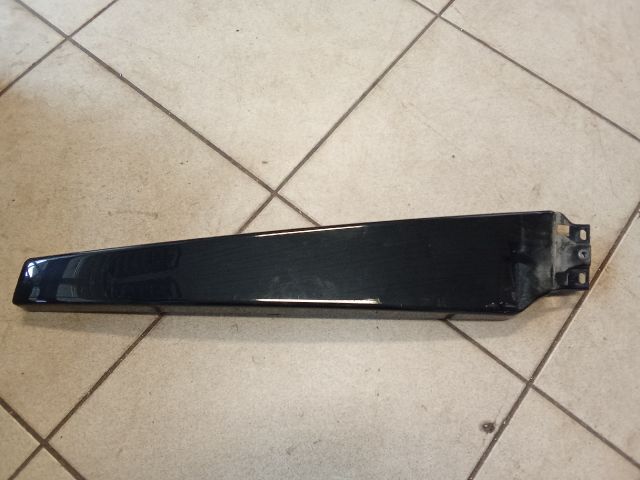 bontott AUDI A6 C6 Jobb első Ajtókeret Burkolat